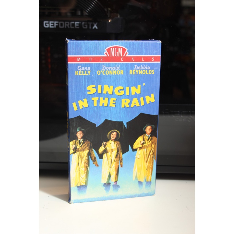 Singin In The Rain VHS Comedy; Musical; Romance