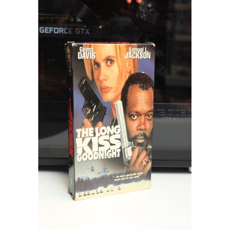 The Long Kiss Goodnight VHS Drama; Thriller; Crime; Mystery; Ac 