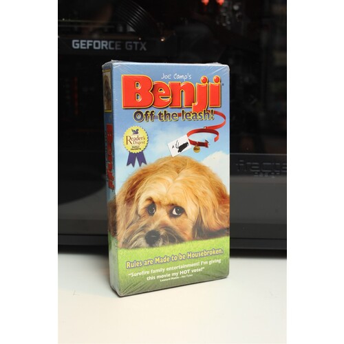 Benji: Off The Leash! VHS Drama; Family