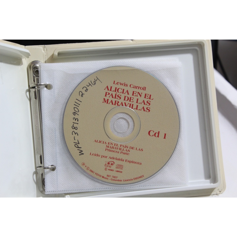 Alicia En El País De Las Maravillas Audio Book CD