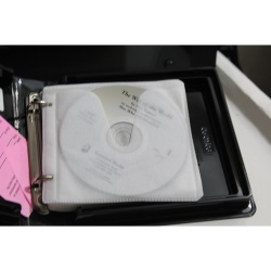 A Story of Truth and Hope in an Age of Extremism by Ron Suskind (2008, CD)