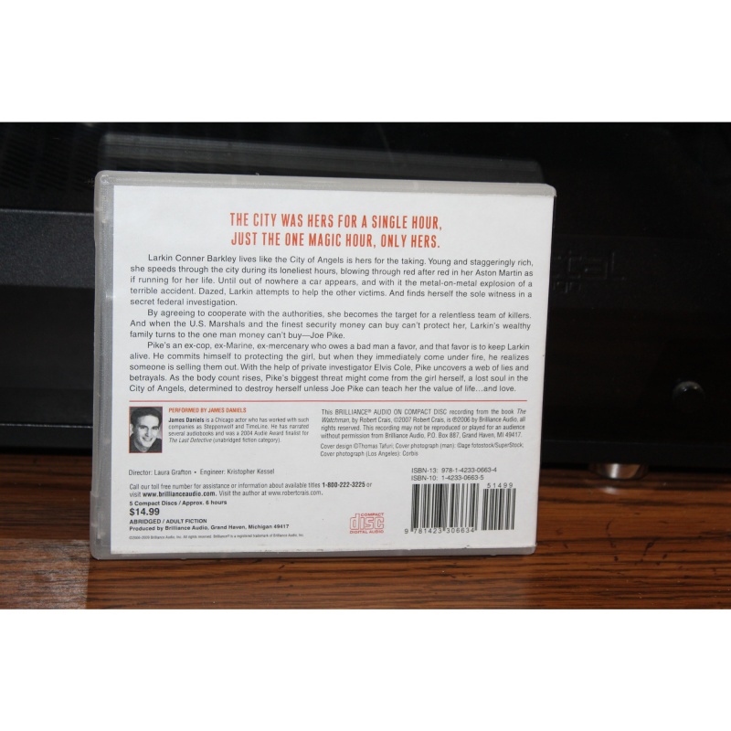 An Elvis Cole and Joe Pike Novel Ser.: The Watchman by Robert Crais (2007, CD)