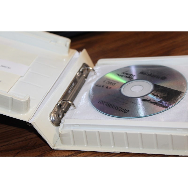 Outsourced by R. J. Hillhouse (2007, CD)