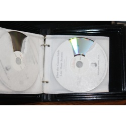 How the Garcia Girls Lost Their Accents by Julia Alvarez (2006, CD)