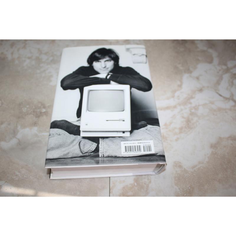 Steve Jobs by Walter Isaacson (2011, Hardcover)