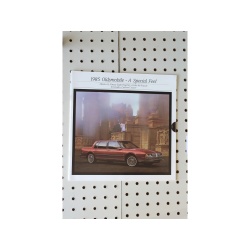 1985 Oldsmobile   Product Line-Up  35 Pages