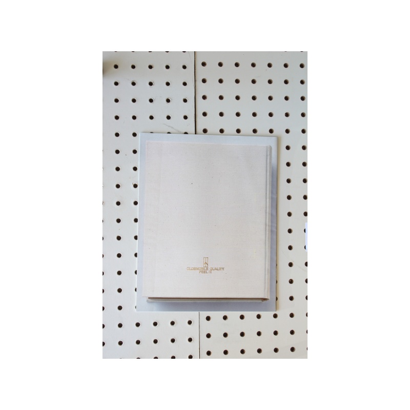 1988 Oldsmobile  Brochure Product Line-Up  31 Pages