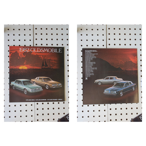 1982 Oldsmobile  Brochure Product Line-Up  31 Pages