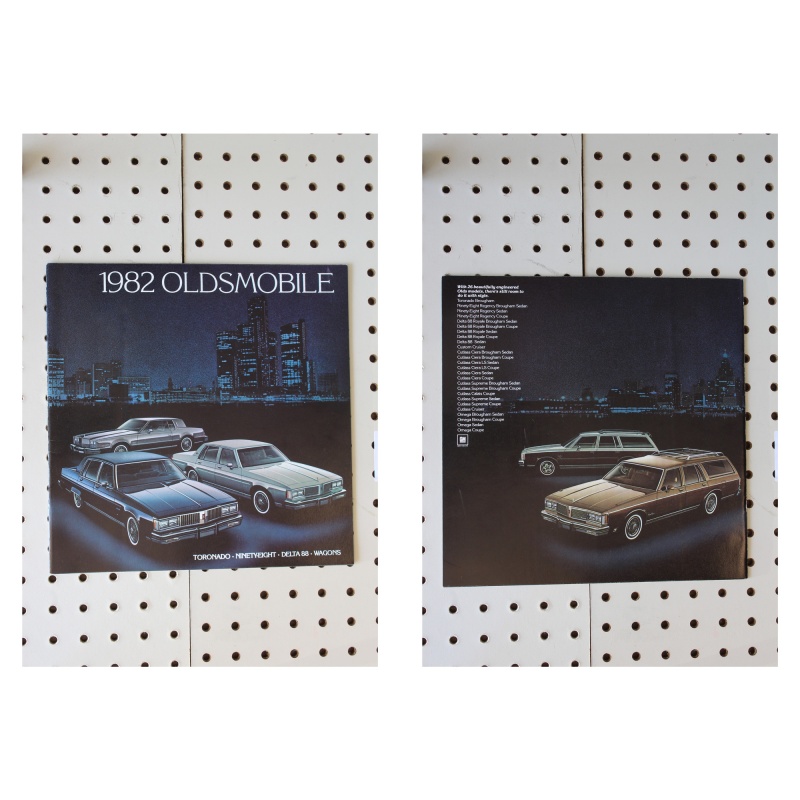 1982 Oldsmobile  Brochure Product Line-Up  27 Pages