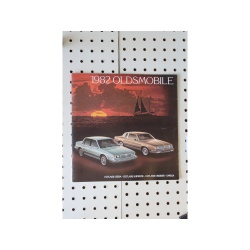 1982 Oldsmobile  Brochure  31 Pages
