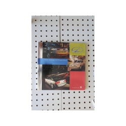 2004 Oldsmobile  Catalog w/ DVD Product Line-Up