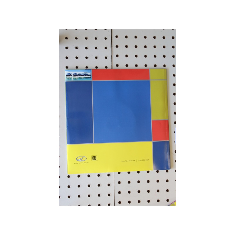 2003 Oldsmobile  Catalog w/ DVD Product Line-Up