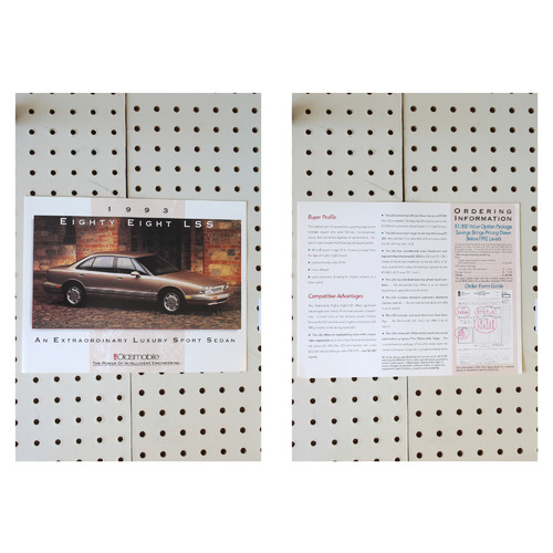 1993 Oldsmobile 88 Flyer(Bifold)  4 Pages