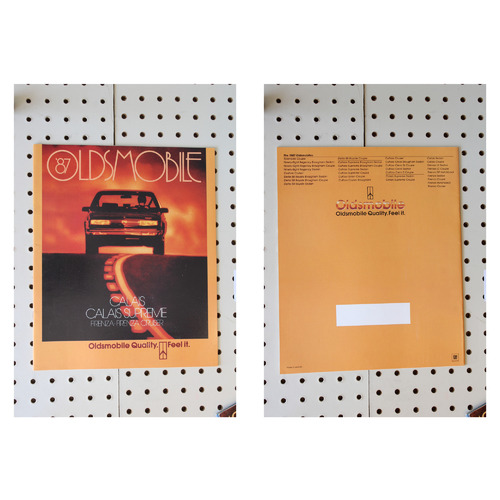 1987 Oldsmobile  Brochure Product Line-Up  27 Pages