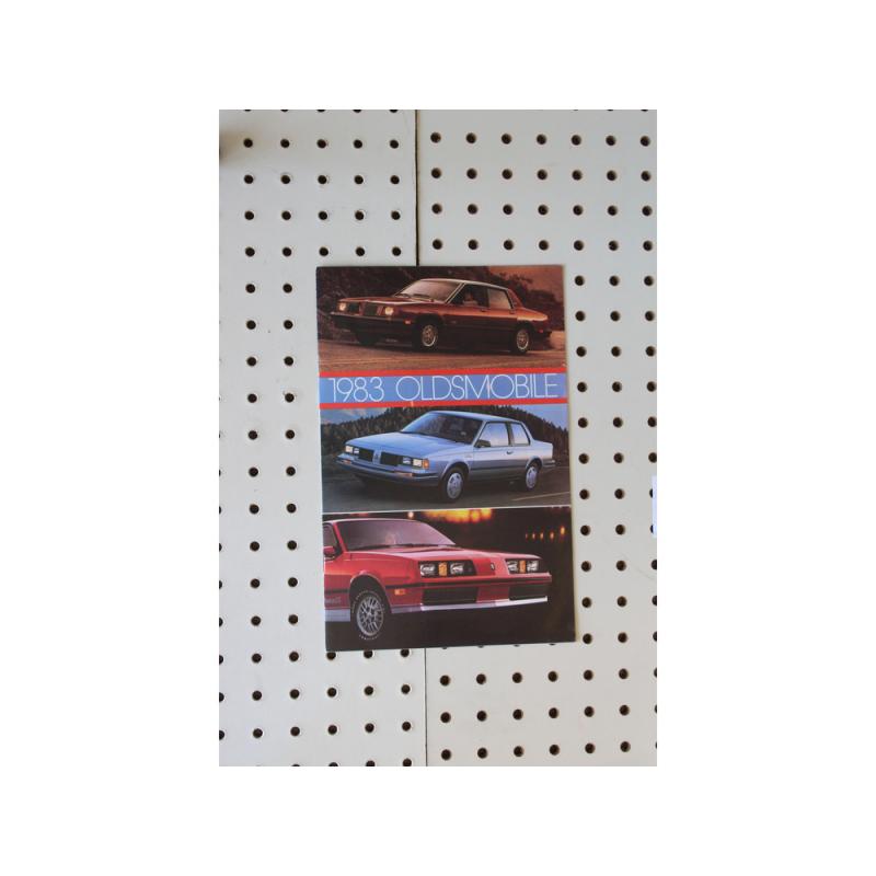 1983 Oldsmobile  Brochure Product Line-Up   
