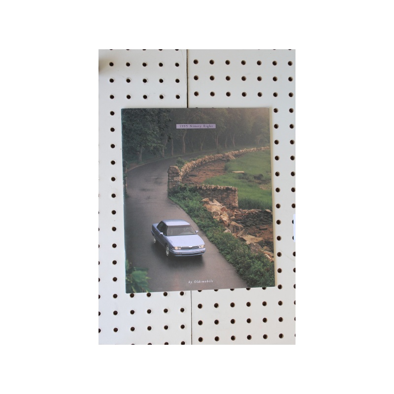 1995 Oldsmobile 98 Brochure