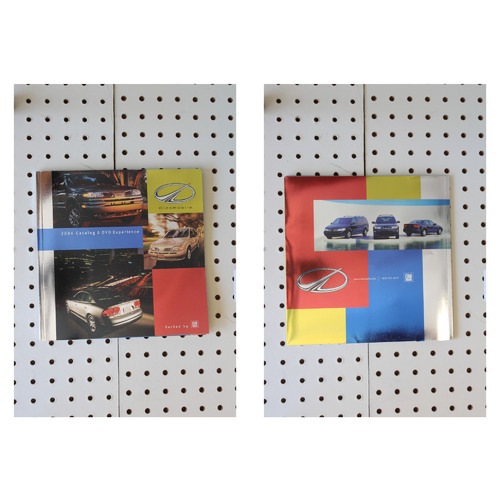 2004 Oldsmobile  Catalog w/ DVD Product Line-Up