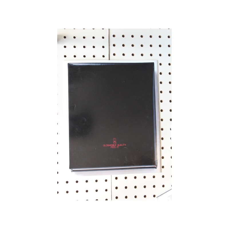 1988 Oldsmobile Cutlass Brochure  15 Pages