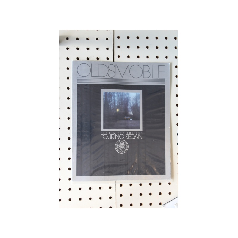 1987 Oldsmobile Touring Sedan Brochure Limited Edition  7 Pages