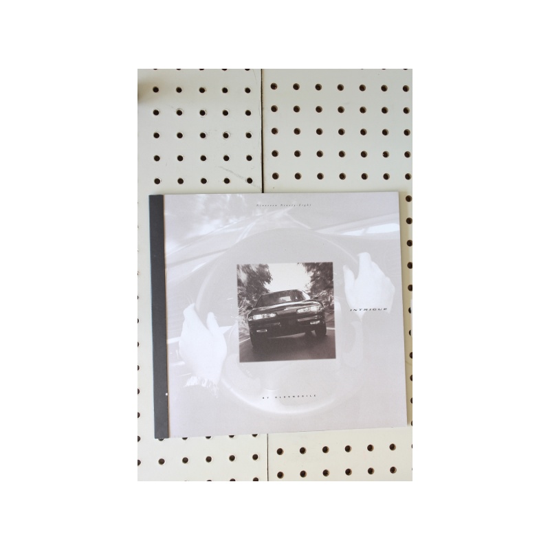 1998 Oldsmobile Intrigue Brochure