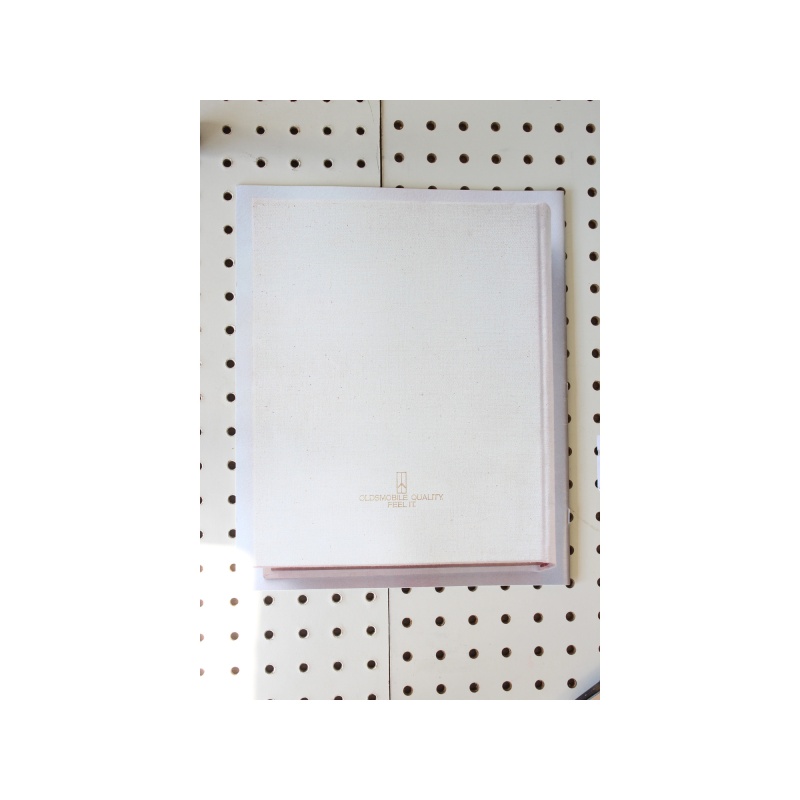 1988 Oldsmobile  Booklet 10th Decade Vol. 1 42 Pages