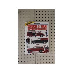 1992   Magazine Road & Track Complete Truck & Van Buyers Guide 152 Pages