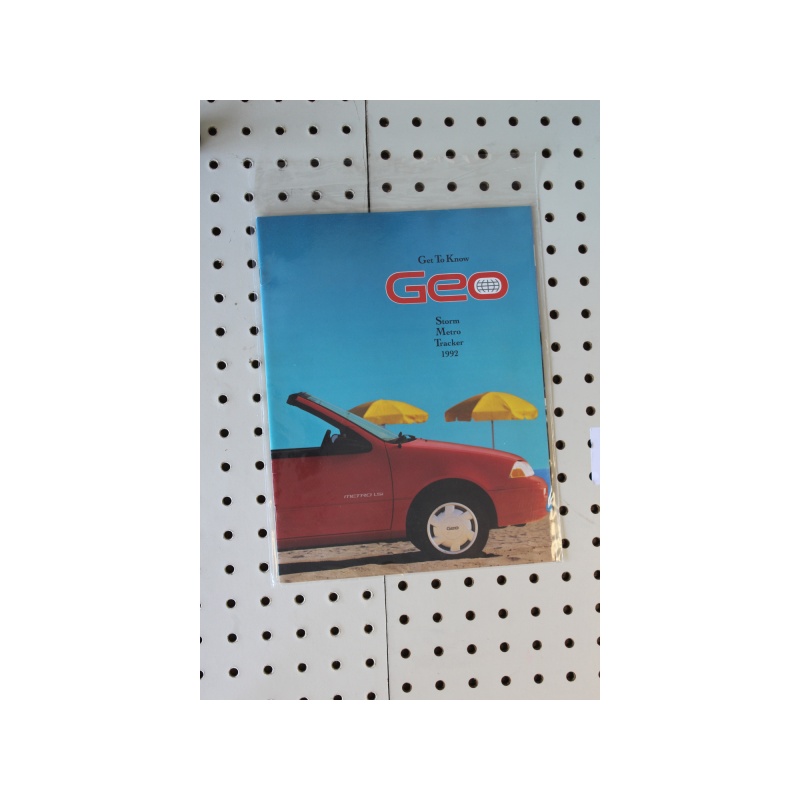 1992 Geo  Brochure Product Line-Up  23 Pages