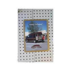 Flyer(Trifold) Triple Crown Conversion Vans