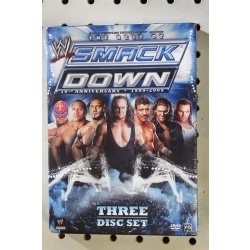 221: DVD Wwe The Best Of Smackdown - 10th Anniversary 1999-2009 