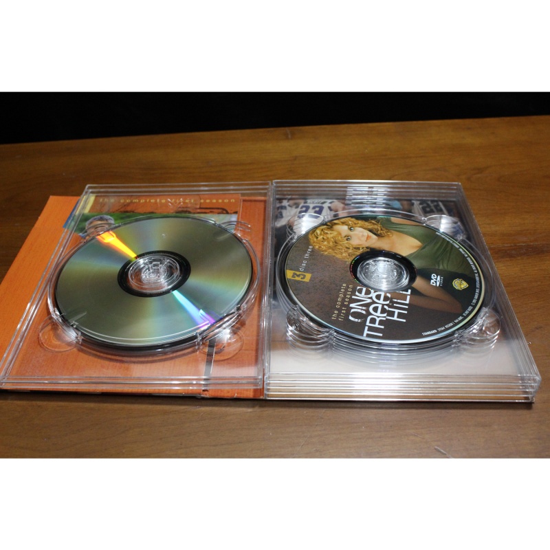 One Tree Hill: Season 1 DVD:6092