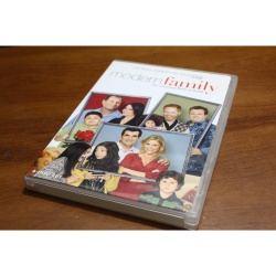 Modern Family: Season 1 DVD:6105