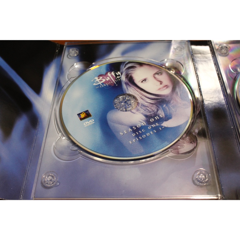 Buffy The Vampire Slayer: Season 1 DVD:6124