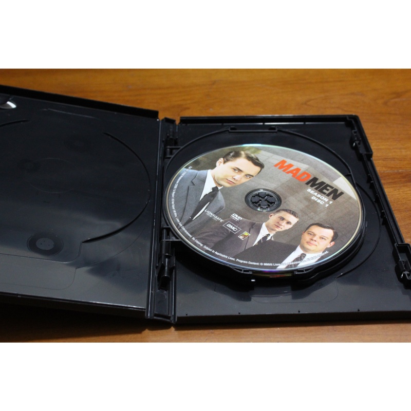 6213: DVD Mad Men: Season 1 