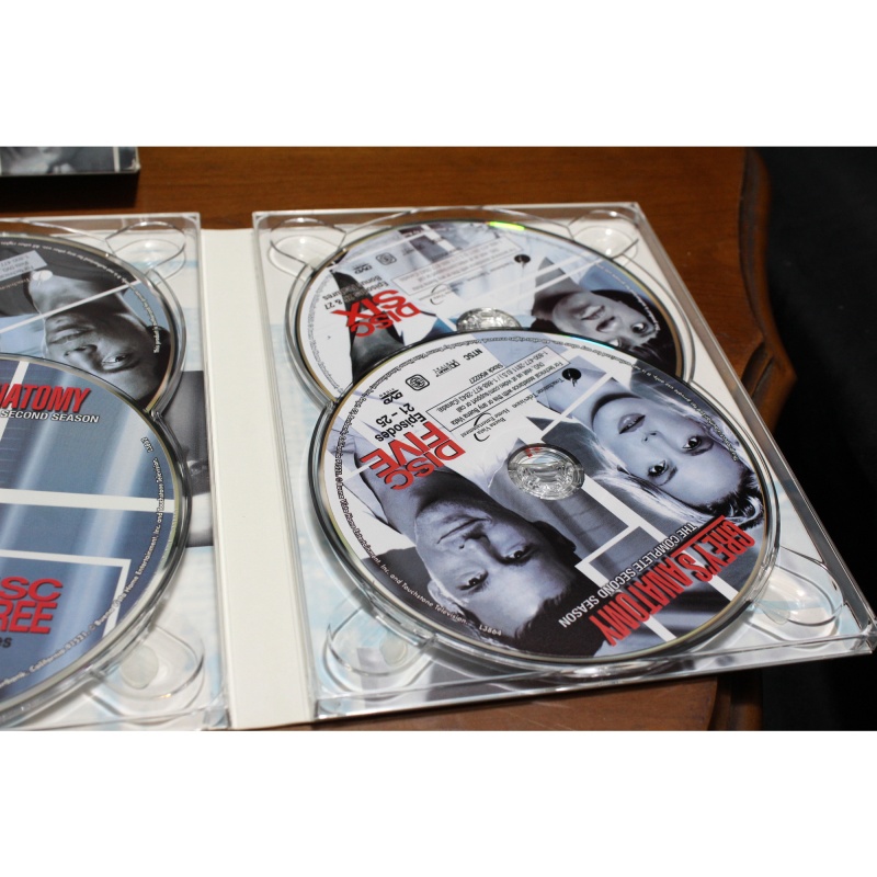 6225: DVD Greys Anatomy: Season 2 