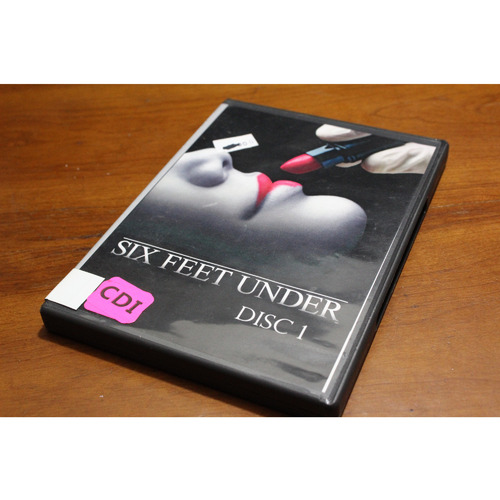Six Feet Under: Season 2 Disc 1 DVD:6179