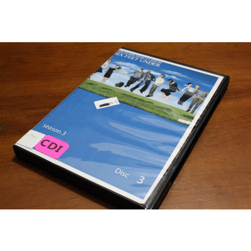 Six Feet Under: Season 3 Disc 3 DVD:6184