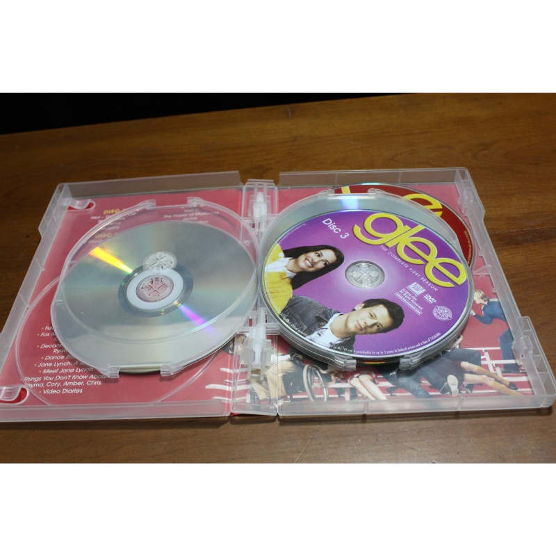 6307: DVD Glee: Season 1 Missing Disc 2 
