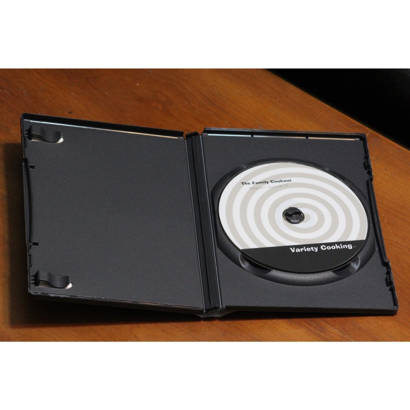 Variety Cooking  The Family Cookout DVD:6534