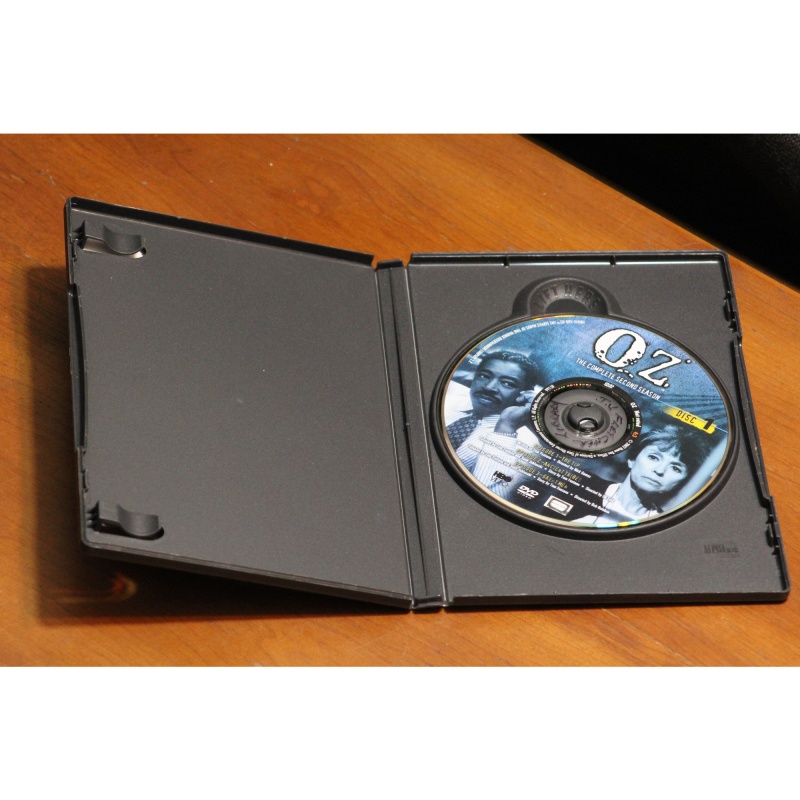 The Complete Seccond Seris Of Oz Disc 1 DVD:6570