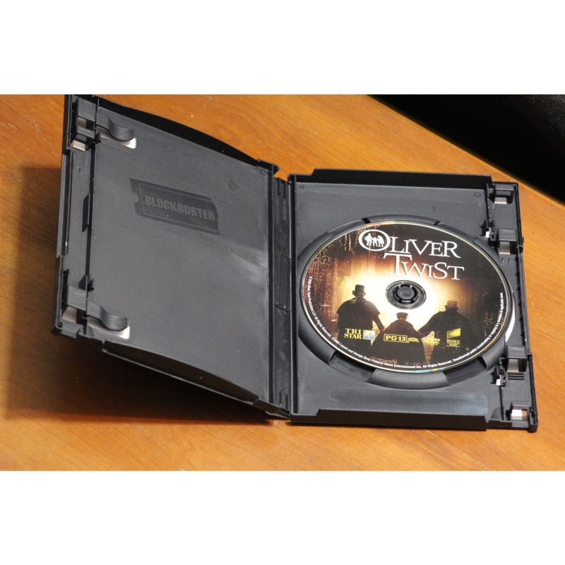 Olvier Twist 2005 Ben Kingsley DVD:6642