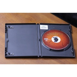 Nefertiti Resurrected DVD:6803