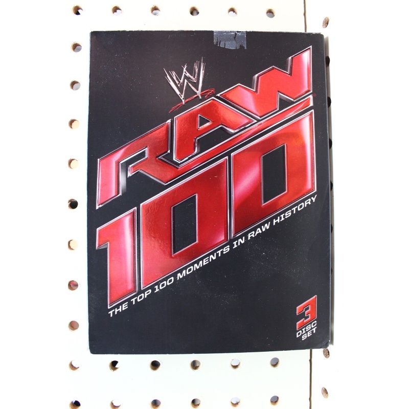 Wwe: Raw 100 - The Top 100 Moments In Raw History DVD:638